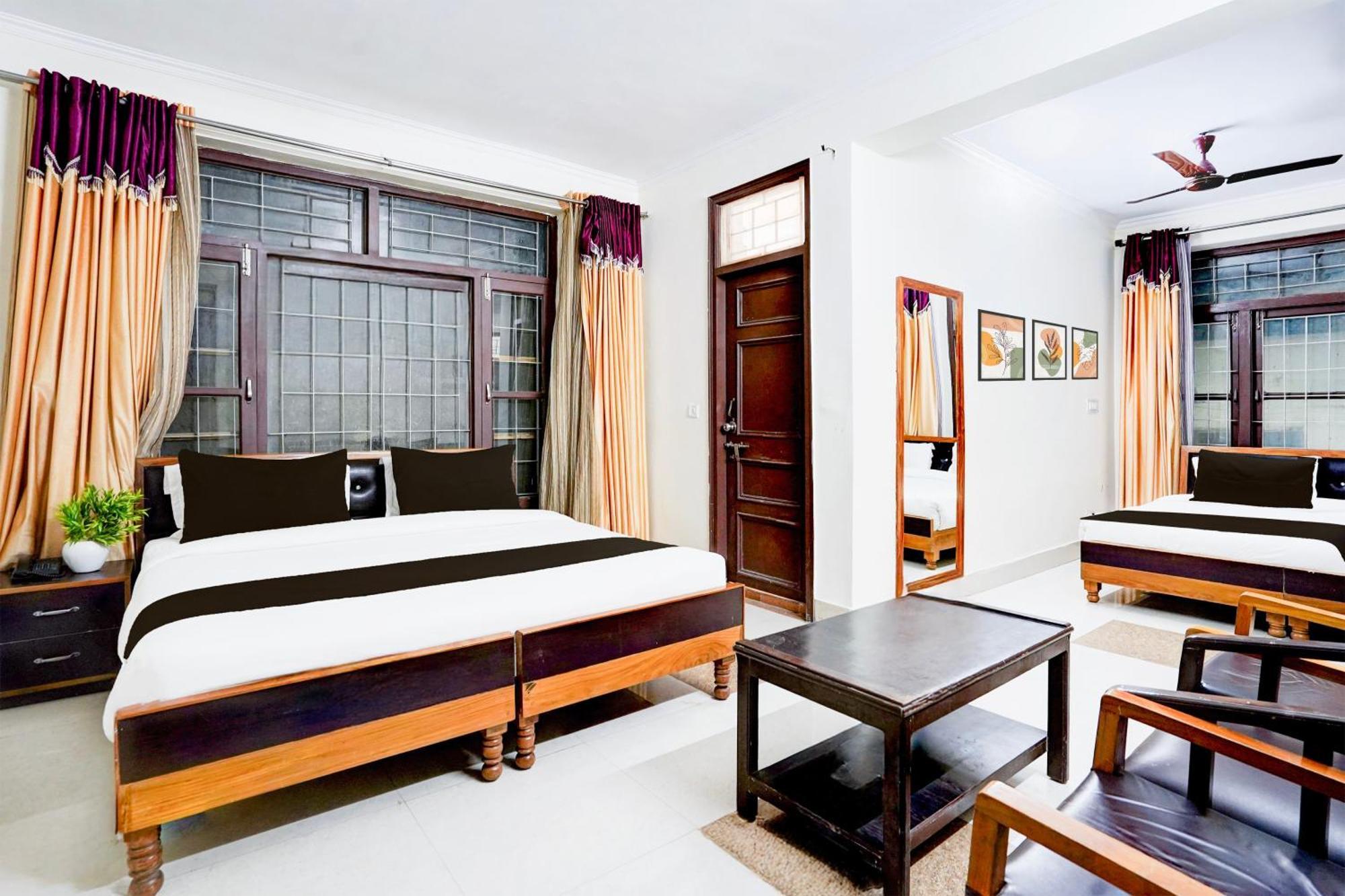 Super Townhouse Mall Road Near Library Chowk มัสซูรี ภายนอก รูปภาพ
